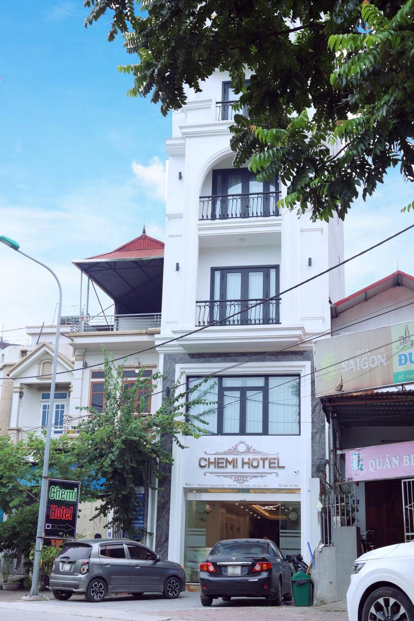 Chemi Noi Bai Airport Hotel & Travel ハノイ市 エクステリア 写真