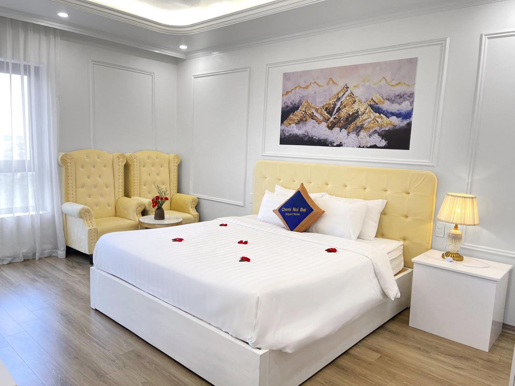 Chemi Noi Bai Airport Hotel & Travel ハノイ市 エクステリア 写真
